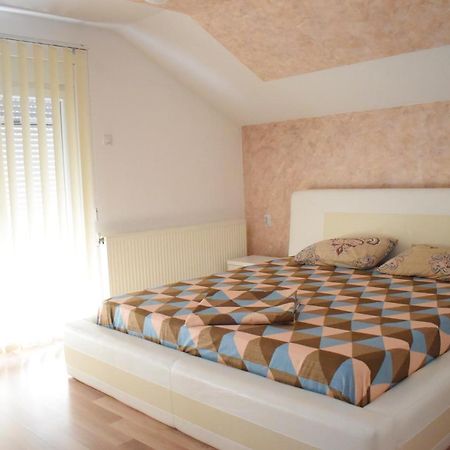 Apartments Holiday 브라네 외부 사진
