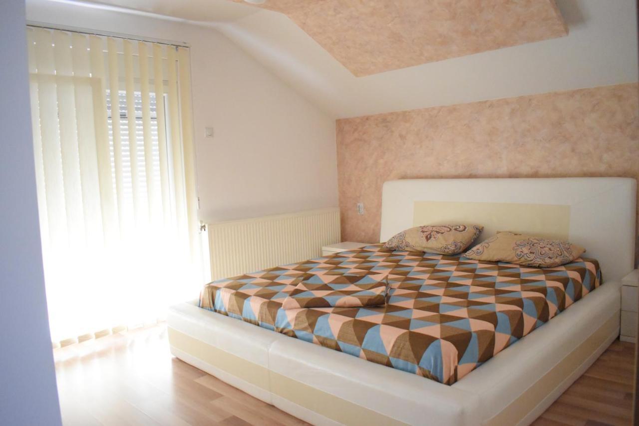 Apartments Holiday 브라네 외부 사진