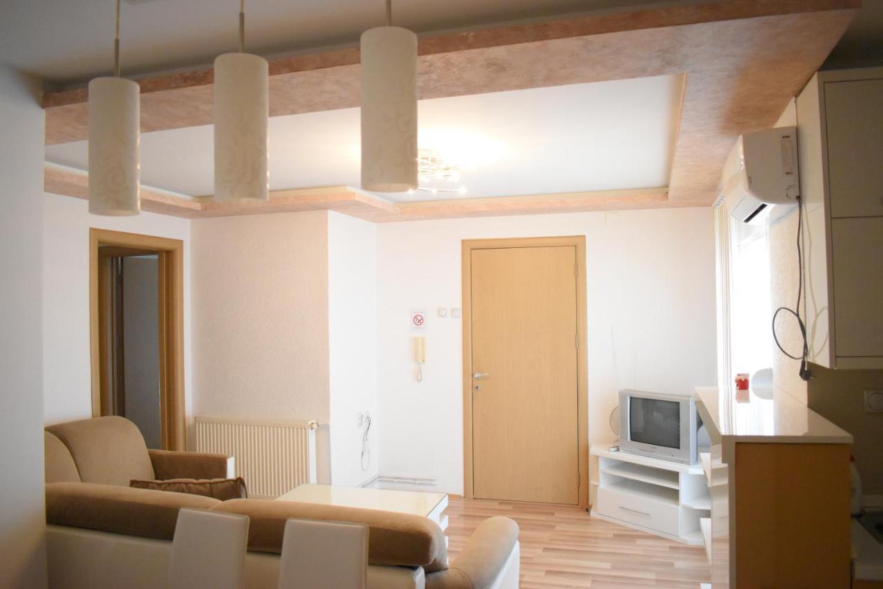 Apartments Holiday 브라네 외부 사진