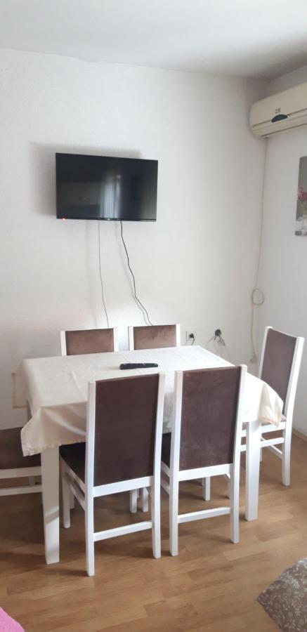 Apartments Holiday 브라네 외부 사진
